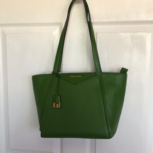 Authentic Michael Kors Purse!
